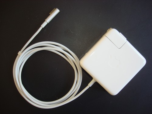 Charger Magesafe 60W Macbook Pro Series 13 Inch